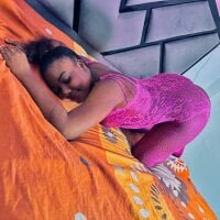 Aylinlove1 webcam