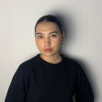 GinaPesce Adlı Modelin Çevrimdışı Sohbet Odası