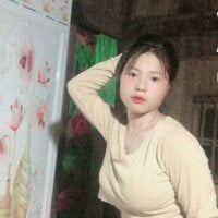 emmai-xinh03 webcam model
