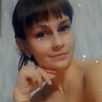 غرفة دردشة ArielBland دون اتصال