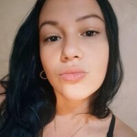 LaylaToro offline chat-rom