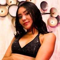 LunaMilann's Offline Chat Room