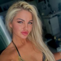 Modèle de Webcam Nia_Blondie_X : Show porno gratuit en direct ...