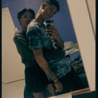 vxnnexpierre's Offline Chat Room