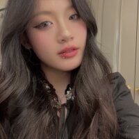 Nancyy-y webcam model