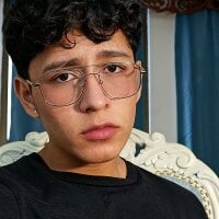 smallguy_19 webcam
