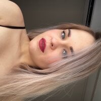 BrilliantKisss' Profile Pic