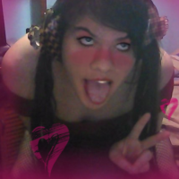 danielletrap@xh's Offline Chat Room