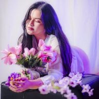 Bella_Muffin webcam model