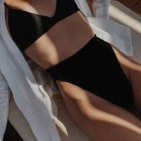 aAnnetXAlexaA's Offline Chat Room