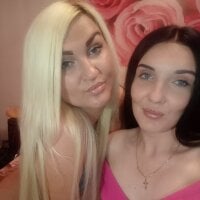 alexaandmilana's Offline Chat Room