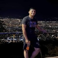 VALENTINOPORN's Offline Chat Room