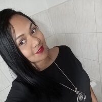 Nickolcita23's Offline Chat Room