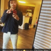 waggytone's Offline Chat Room