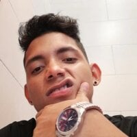 Stiven_cum অফলাইন চ্যাট রুম