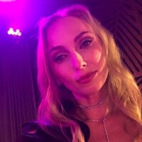 Alicia_Meov webcam model