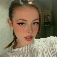 tight_teen18x's Offline Chat Room