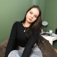 HeloiseMarti's Offline Chat Room