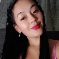 Alisha_99 webcam