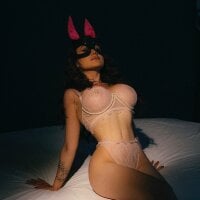 Wet__Bunny fully nude stripping on cam for online sex video show