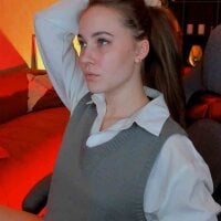 ElinVale webcam model