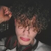 Curly_Bunny's Avatar Pic