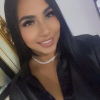 amelia_bellee