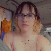 Bear_The_Rose's Offline Chat Room