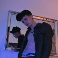 Jheampiiero webcam model