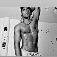 Mike_Thonsom webcam model