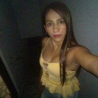 vanesa_love01's Offline Chat Room