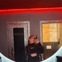 FoxPlayXX webcam model