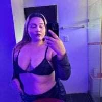 AlyhaWilliams webcam model