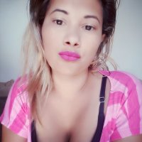 Strella26's Offline Chat Room