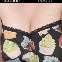 غرفة دردشة asiangirl06200 دون اتصال