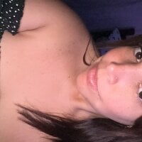 Dirtybunny85 Adlı Modelin Çevrimdışı Sohbet Odası