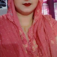 janvi_100 webcam model