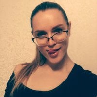 RoyalZara – Offline chatovacia miestnosť