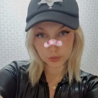 nentori_moon webcam model