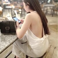 Sunylove20's Offline Chat Room