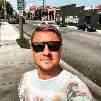 TheCamShow's Offline Chat Room