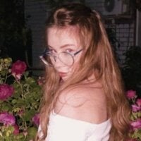 Glossy_Kissa webcam model