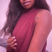 Офлайн-чат Niyomi_Claire