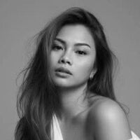 ChristianaShowell webcam model