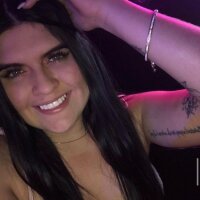 Carolina_K's Offline Chat Room