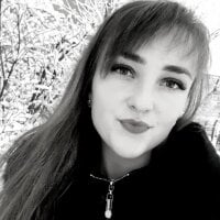 Miya_Bella's Offline Chat Room