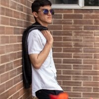naifummi_CORAL's Avatar Pic