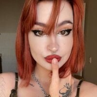 RayniraJones webcam