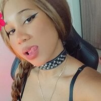 khloe_mistel