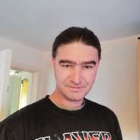 NakedPanther's Offline Chat Room